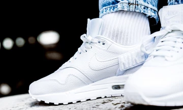 Nike WMNS Air Max 1 - 100