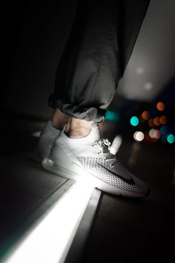 Nike Air Max 270 Flyknit - on feet