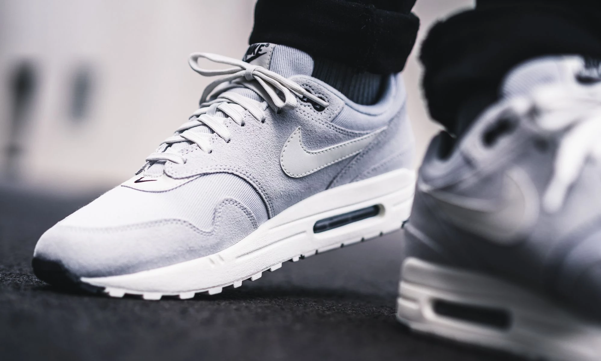 Nike Air Max 1 Mini Swoosh Dead Stock