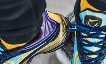 Nike Air Max Deluxe Laser Orange