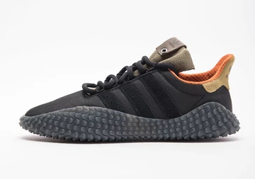 Bodega trifft auf den adidas Sobakov und Kamanda