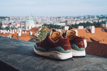 KangaROOS x Footshop Ultimate 3 The City Of A Hundred Spires