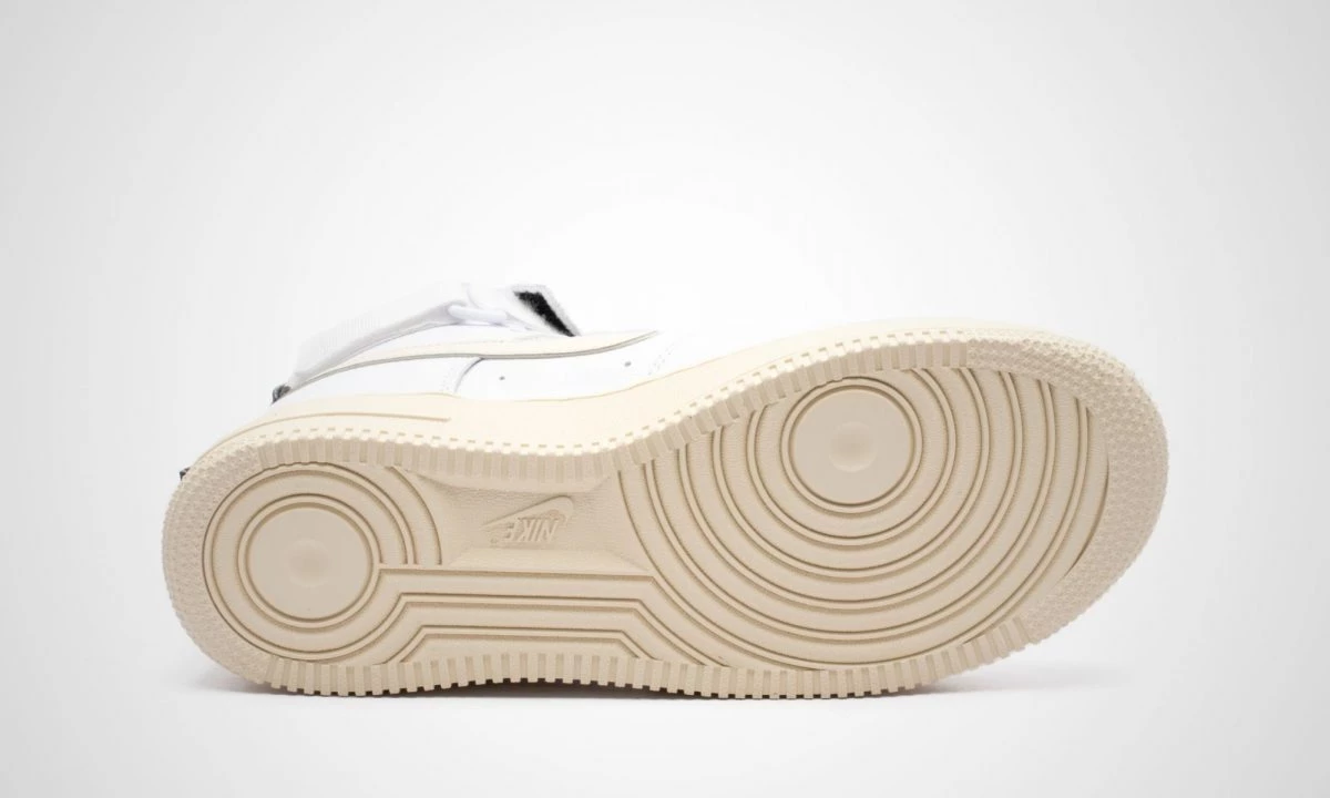 Nike WMNS Air Force 1 High Utility White AJ7311-100 | Dead Stock