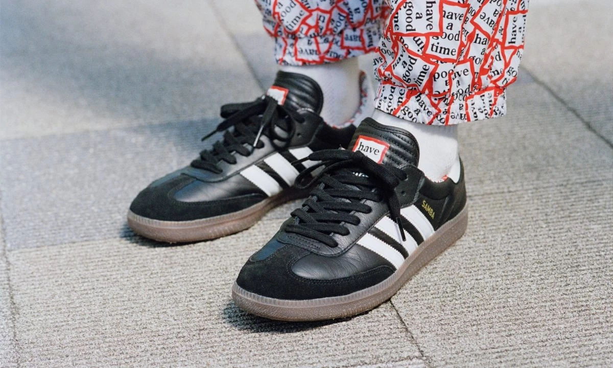 2024年冬【法人向けお歳暮】 a have x adidas good Stock Dead | BD7362 Black Samba time シューズ