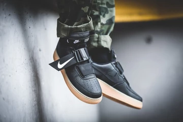 Nike Air Force 1 Utility Black