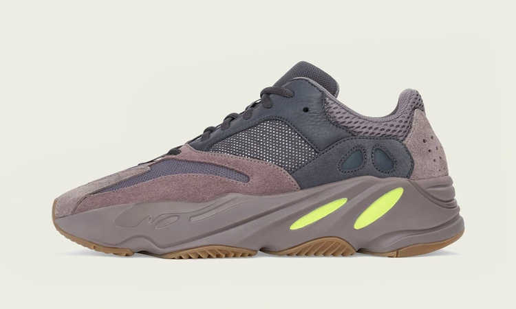 adidas Yeezy Boost 700 Mauve EE9614 Dead Stock