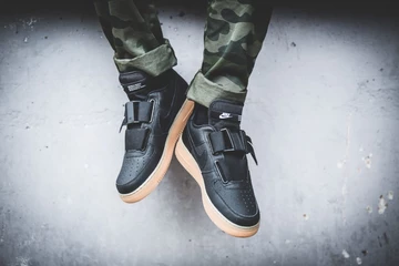 Nike Air Force 1 Utility Black