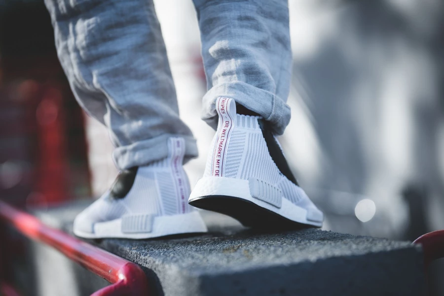 adidas gazelle silver green womens TNIS ADIDAS NMD CS1 PK KOI FISH BRANCO  NewSkull
