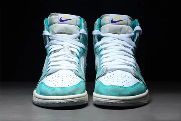 Nike Air Jordan 1 Turbo Green - Closer Look
