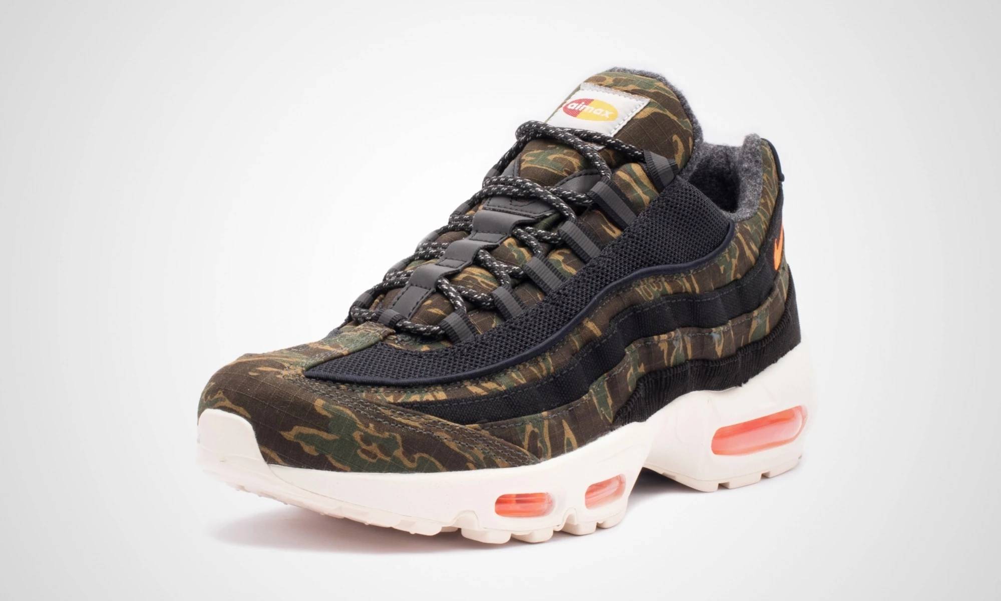 Nike x Carhartt WIP Air Max 95 Dead Stock