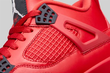 Nike WMNS Air Jordan 4 Fire Red