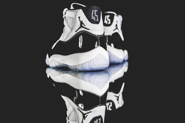 Nike Air Jordan 11 Concord