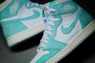 Nike Air Jordan 1 Turbo Green - Closer Look
