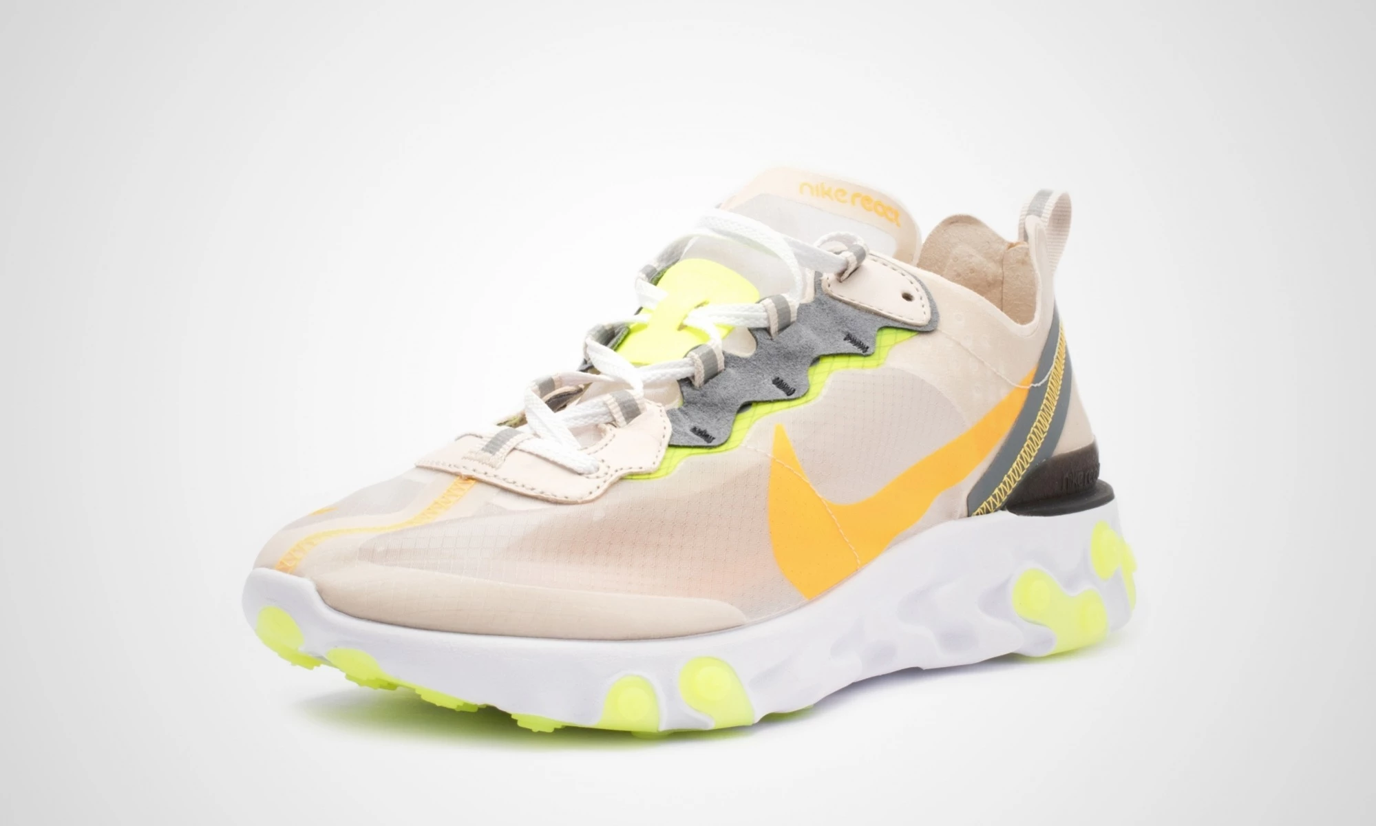 Nike element 87 womens gold online