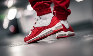 Nike Air Max 98 University Red