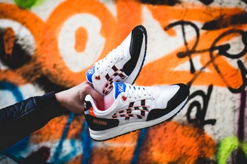 Asicstiger Gel-Saga Tiger White