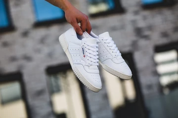 adidas Powerphase Off White