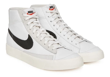 Nike Blazer Mid 77 x Slam Jam