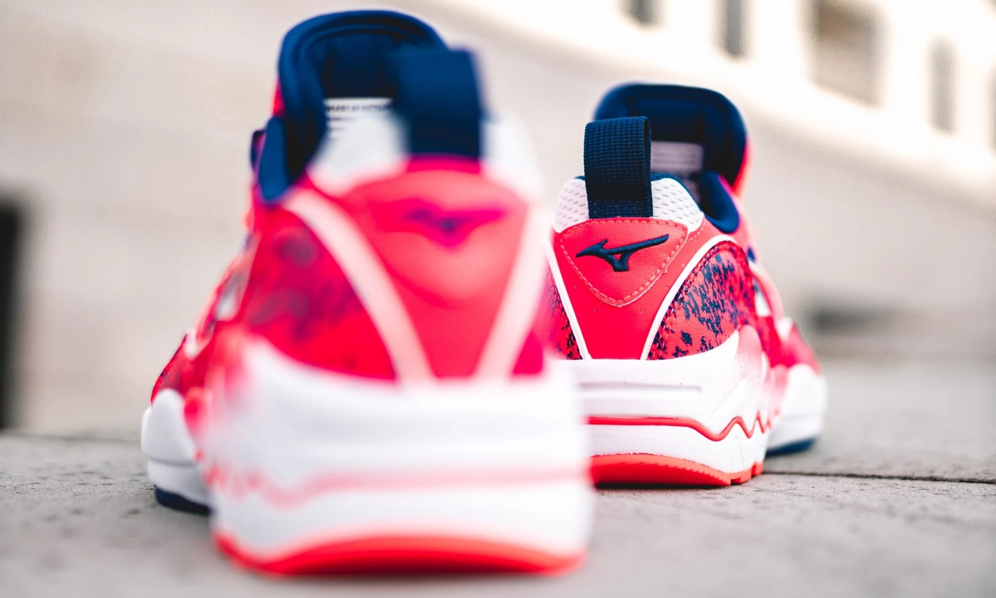 Mizuno Wave Rider 1 Fiery Coral D1GA192560 | Dead Stock