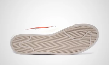 Nike Blazer Mid 77 Vintage Habanero Red