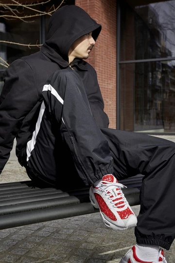 Supreme x Nike Air Tailwind 4 - coming soon