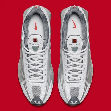 Nike Shox R4 Comet Red