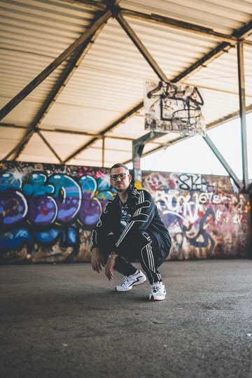 adidas SPRT Kollektion x adidas Consortium FYW S-97