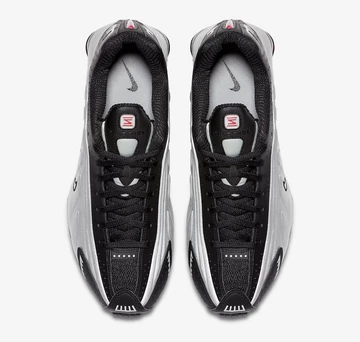 Nike Shox R4 Black Metallic