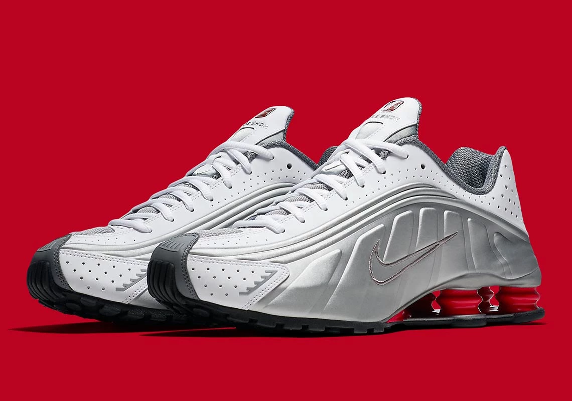 Nike shox r4 comet red deals