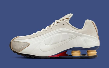 Nike Shox R4 Phantom Außenseite