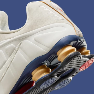 Nike Shox R4 Phantom Ferse Details