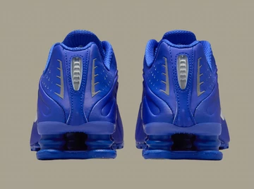 Nike Shox R4 Racer Blue von hinten