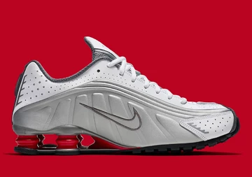 Nike Shox R4 Comet Red