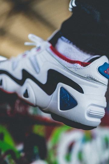 adidas SPRT Kollektion x adidas Consortium FYW S-97