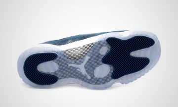 Nike Air Jordan 11 Low LE Blue Snakeskin