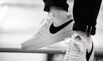 Nike Air Force 1 PRM Big Swoosh - on feet