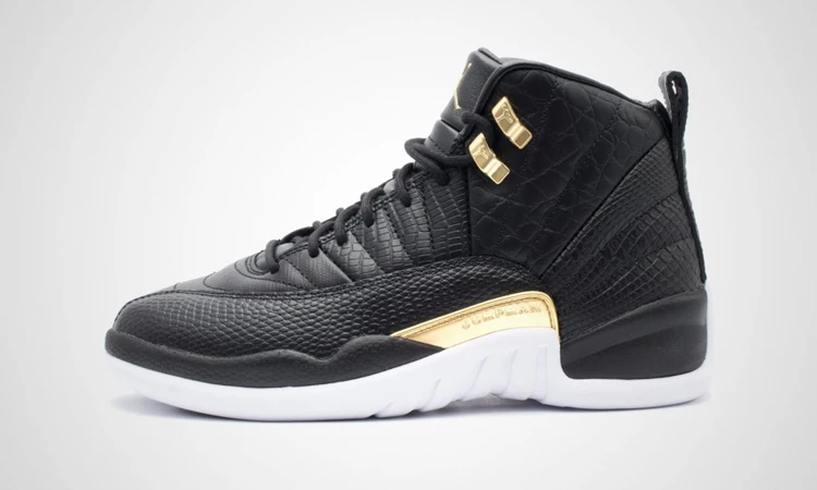 Nike WMNS Air Jordan 12 Midnight Black