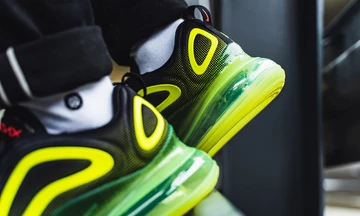 Nike Air Max 720 Volt