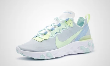 Nike WMNS React Element 55 Frosted Spruce