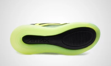 Nike Air Max 720 Volt