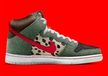 Nike SB Dunk High Walk The Dog