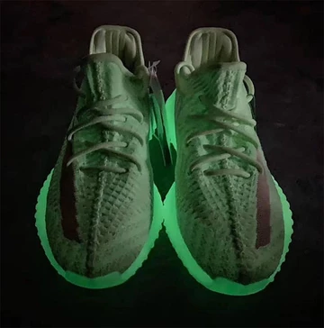 adidas YEEZY BOOST 350 V2 Glow In The Dark - coming soon