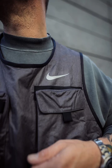 Nike Run Vest x Travis Scott Jordan 1 - Outfit