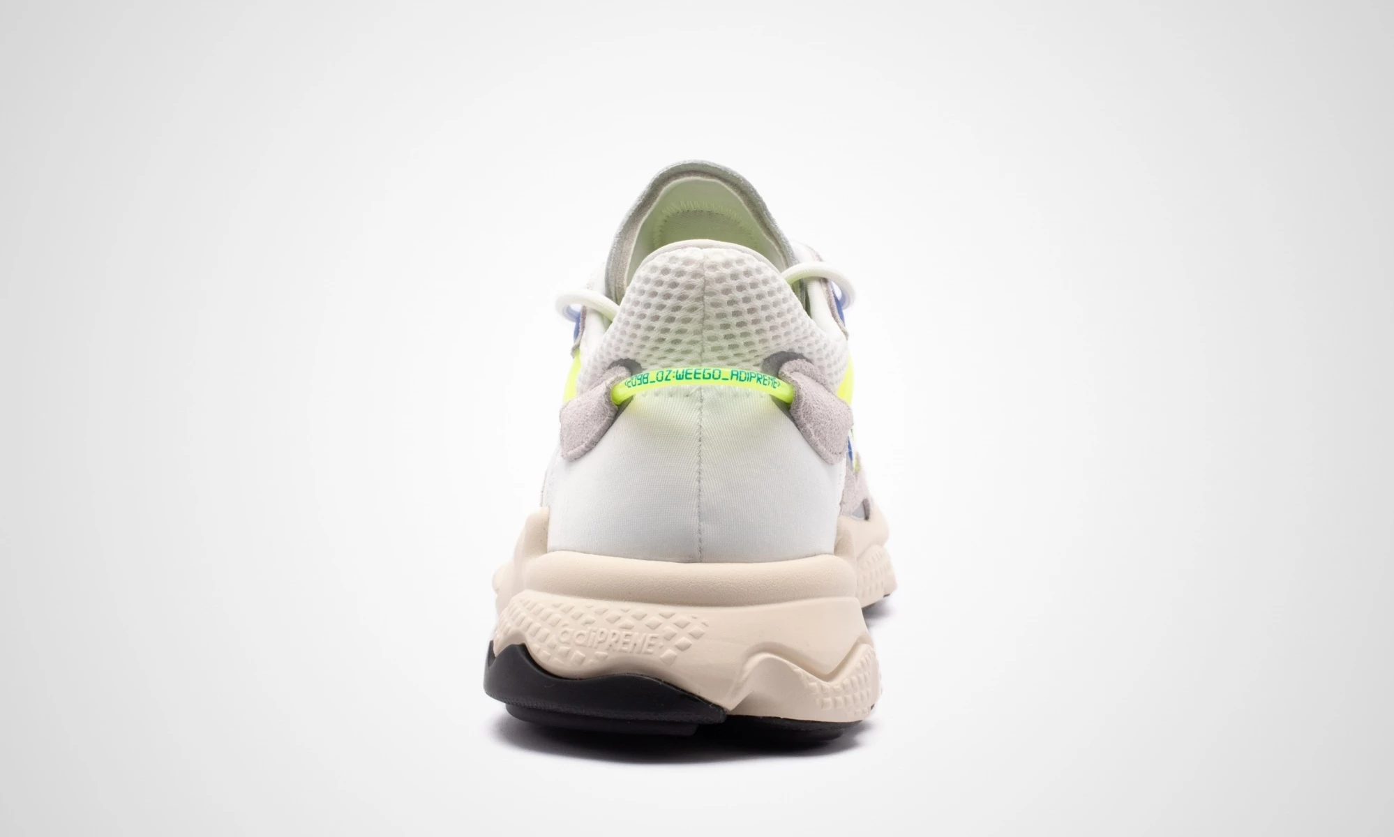 Adidas ozweego fluo best sale