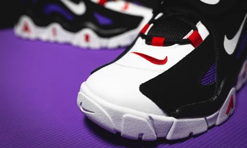 Nike Air Barrage Mid QS Hyper Grape