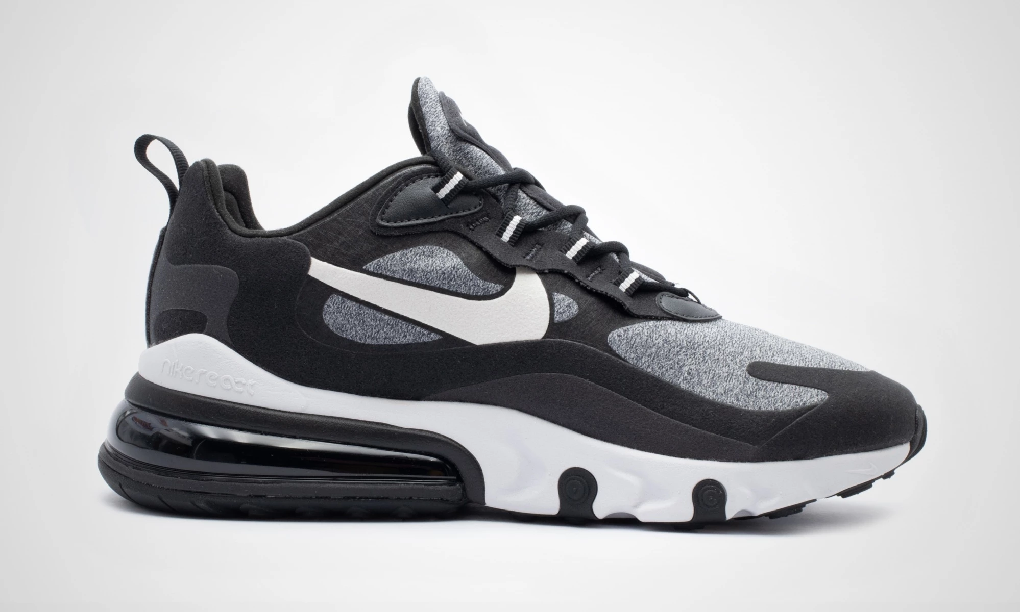 Nike Air Max 270 React Black Dead Stock