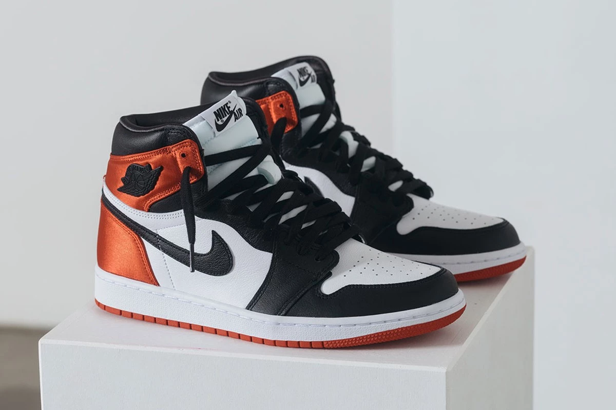 Black satin toe air jordan 1 online