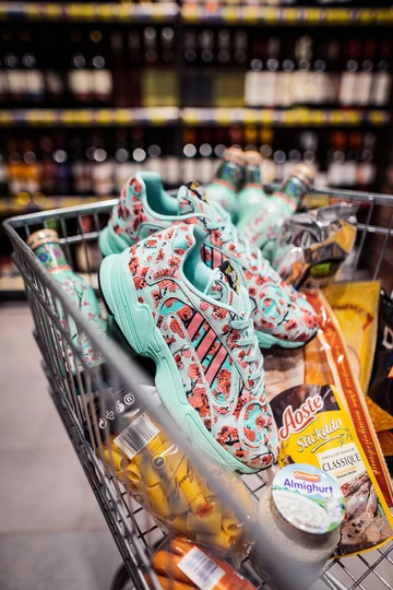 Arizona Ice Tea x adidas Yung 1 - Detail Shots