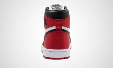 Nike WMNS Air Jordan 1 Satin Black Toe
