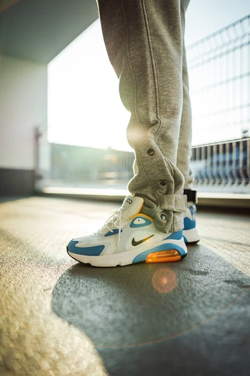 Nike Air Max 200 - on feet